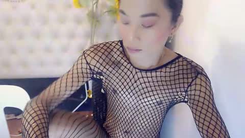 Snapshot of sexyshinixx chatting on 19, 9, 2025 sexyshinixx online show from 19, 9, 2025