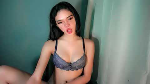 Snapshot of sexytight_tanya chatting on 8, 5, 2026 sexytight_tanya online show from 8, 5, 2026