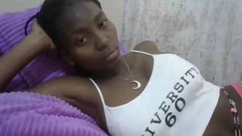 Snapshot of sexytinyy chatting on 10, 11, 2025 maria online show from 10, 11, 2025