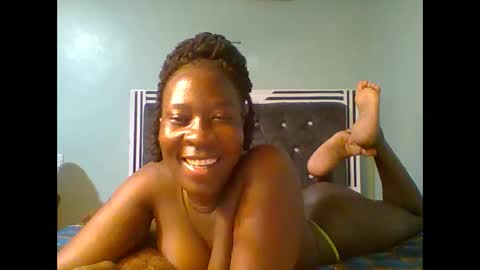 VIVIAN online show from 5, 3, 2025