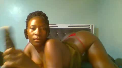 VIVIAN online show from 11, 3, 2025