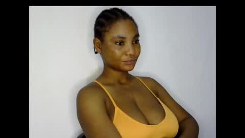 Snapshot of sexyvvy chatting on 4, 7, 2026 sexyvvy online show from 4, 7, 2026