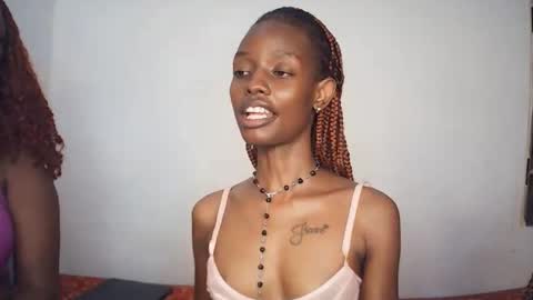 sexyzuriel online show from 24, 2, 2026