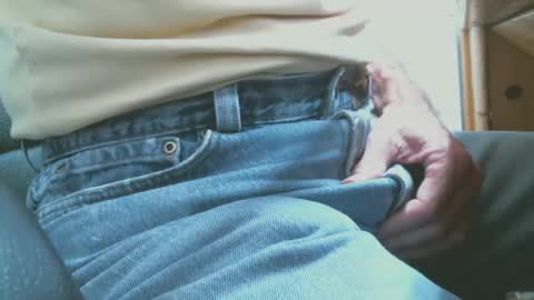 Bruce online show from 10, 9, 2025