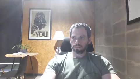 Snapshot of shad0w_hunter chatting on 30, 1, 2025 shad0w_hunter online show from 30, 1, 2025