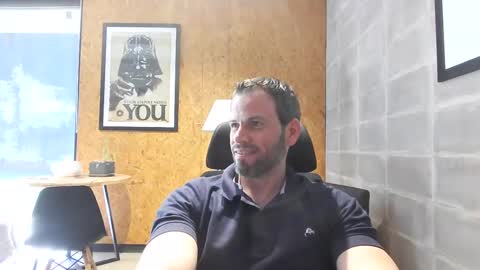 Snapshot of shad0w_hunter chatting on 14, 2, 2025 shad0w_hunter online show from 14, 2, 2025