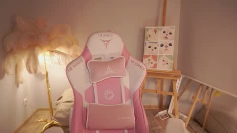 Lily  online show from 15, 1, 2026