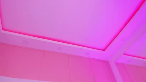 Shaina Vasquez online show from 15, 12, 2025