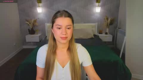Snapshot of shakira_lux chatting on 2, 6, 2026 Shakira online show from 2, 6, 2026