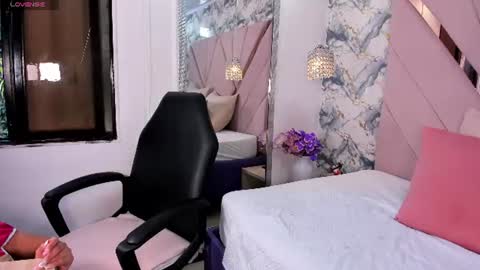 Snapshot of shamara_thomson chatting on 16, 6, 2026 Shamara Thomson online show from 16, 6, 2026