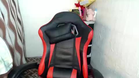 Snapshot of shamcysupsup chatting on 5, 10, 2025 Shamcy online show from 5, 10, 2025
