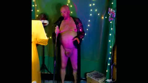 NakedSinger online show from 4, 7, 2026
