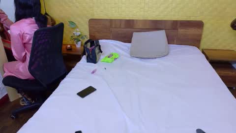 Catalina online show from 4, 3, 2026