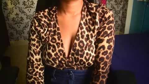 Snapshot of shanaya_indian chatting on 20, 9, 2025 shanaya indian online show from 20, 9, 2025