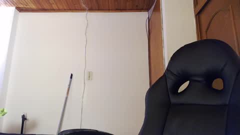 shanel_lozano online show from 16, 4, 2026