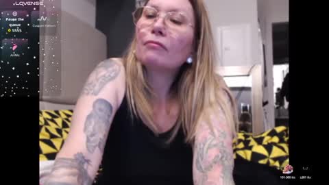 Shannon07 online show from 7, 1, 2026