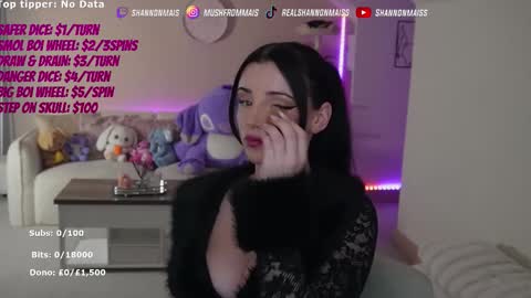 Snapshot of shannonblooms chatting on 8, 2, 2026 Shanmais online show from 8, 2, 2026