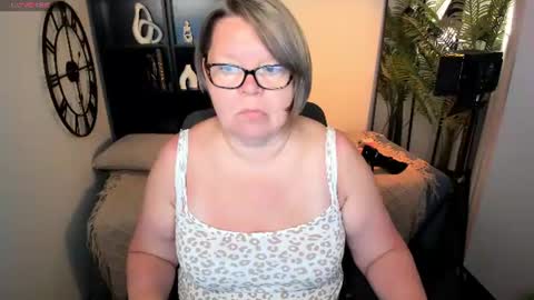 Snapshot of shannonshine chatting on 21, 6, 2026 Shannon online show from 21, 6, 2026