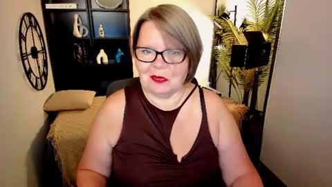 Snapshot of shannonshine chatting on 10, 7, 2026 Shannon online show from 10, 7, 2026