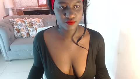 Snapshot of shanntall_tk chatting on 24, 2, 2025 shanntall_tk online show from 24, 2, 2025