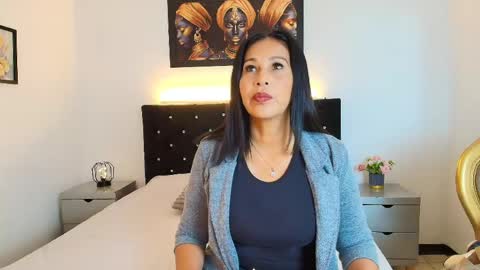  Shanon  online show from 20, 5, 2026