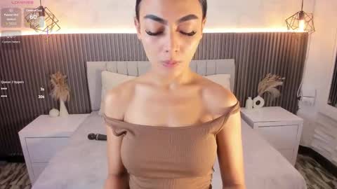 Snapshot of shanonclark chatting on 21, 10, 2025 SHANON online show from 21, 10, 2025