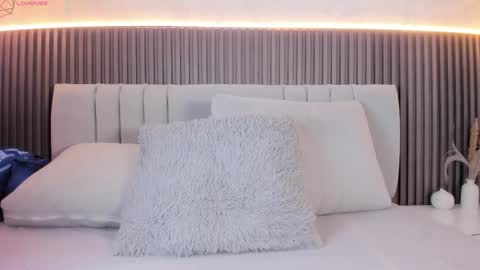 Snapshot of shanonclark chatting on 13, 11, 2025 SHANON online show from 13, 11, 2025