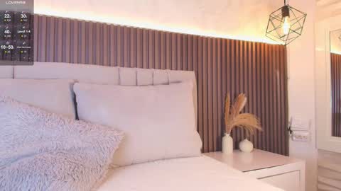 Snapshot of shanonclark chatting on 28, 11, 2025 SHANON online show from 28, 11, 2025