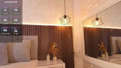 Snapshot of shanonclark chatting on 30, 11, 2025 SHANON online show from 30, 11, 2025