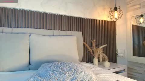 Snapshot of shanonclark chatting on 12, 2, 2026 SHANON online show from 12, 2, 2026