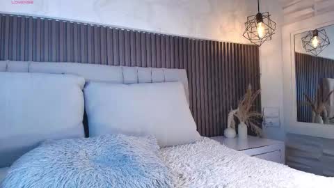 Snapshot of shanonclark chatting on 28, 2, 2026 SHANON online show from 28, 2, 2026