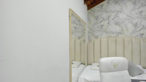 Shantal online show from 6, 2, 2026