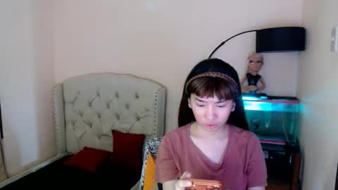 SHANTA FOX  s online show from 6, 4, 2026