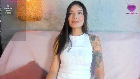 shantallvegga1 online show from 3, 6, 2026