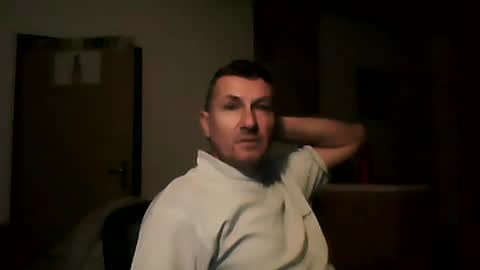 Snapshot of shaomy711 chatting on 6, 1, 2025 excelo21 online show from 6, 1, 2025