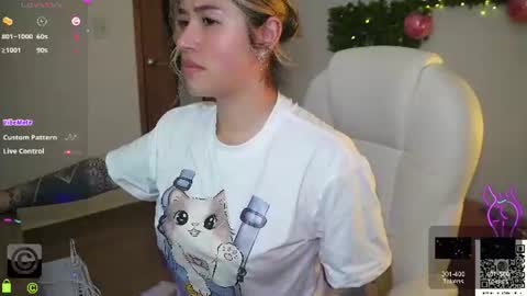 Snapshot of sharai_ chatting on 18, 6, 2026 Lau online show from 18, 6, 2026
