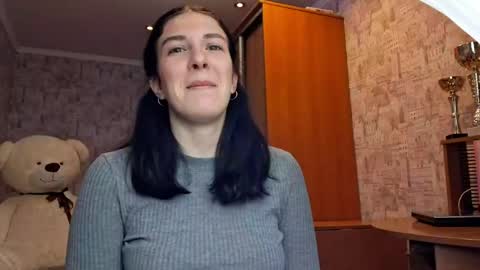 Snapshot of sharicehollinghead chatting on 27, 5, 2026 Viki3 online show from 27, 5, 2026