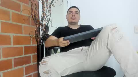 Snapshot of sharkmerlin chatting on 4, 2, 2026 jhon deibyd online show from 4, 2, 2026