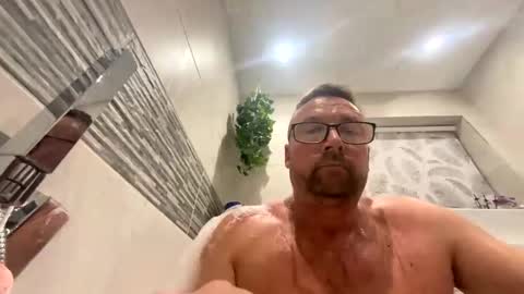 Snapshot of sharksboy16 chatting on 9, 12, 2024 Sharksboy online show from 9, 12, 2024