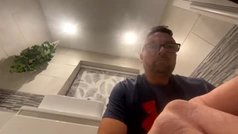 Snapshot of sharksboy16 chatting on 11, 12, 2024 Sharksboy online show from 11, 12, 2024