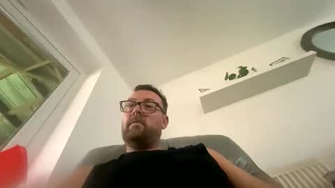 Snapshot of sharksboy16 chatting on 22, 2, 2026 Sharksboy online show from 22, 2, 2026