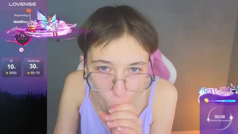 Snapshot of sharli_rose chatting on 28, 12, 2024 Sharli online show from 28, 12, 2024