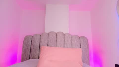 Sharlott online show from 20, 2, 2026