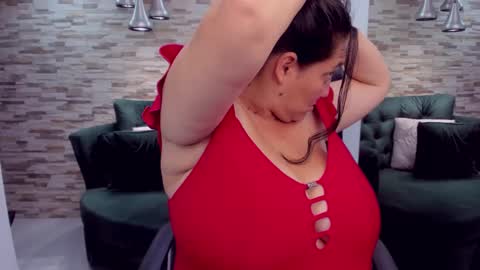 Snapshot of sharon_titts chatting on 7, 10, 2025 sharon online show from 7, 10, 2025