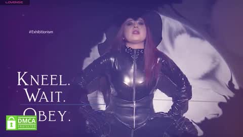 Snapshot of sharoon_gold chatting on 23, 11, 2025 Your mistress Sharon online show from 23, 11, 2025