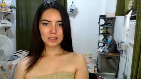 Snapshot of shasha_carreon chatting on 25, 5, 2026 shasha online show from 25, 5, 2026