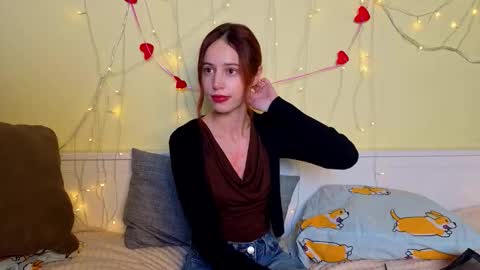 Snapshot of shaundawoodert chatting on 7, 11, 2025 Sophie online show from 7, 11, 2025