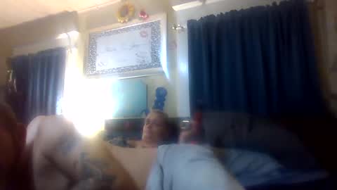 Snapshot of shawnandjenn chatting on 2, 12, 2024 ShawnandJenn online show from 2, 12, 2024