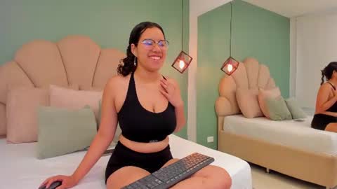 Snapshot of shayra_alina chatting on 23, 6, 2026 shayra_alina online show from 23, 6, 2026