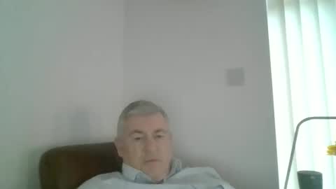 Snapshot of she52 chatting on 6, 1, 2025 she52 online show from 6, 1, 2025